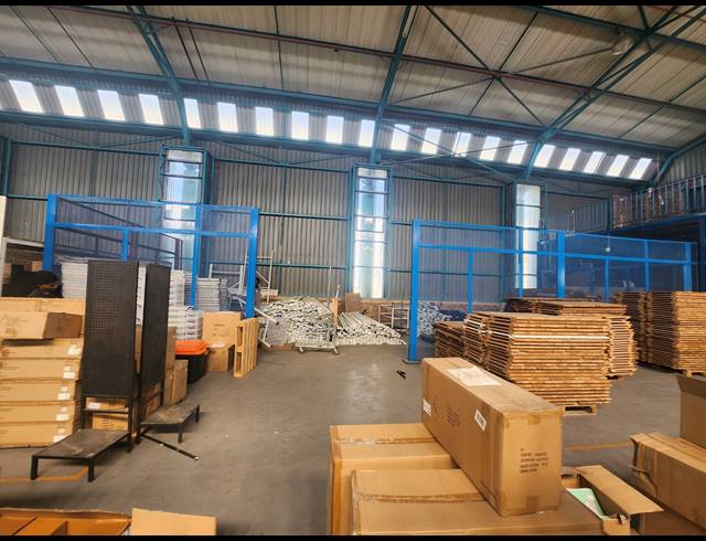 2,236M² OFFICE TO LET IN RANDJESPARK